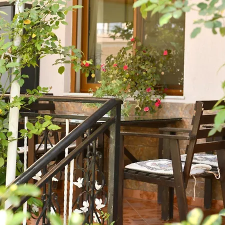 Semesterbostad & Chill Vlorë